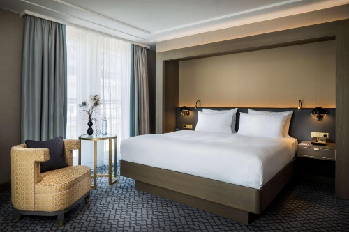 Hilton Vienna Plaza image 13