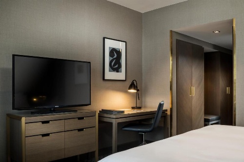 Hilton Vienna Plaza image 31
