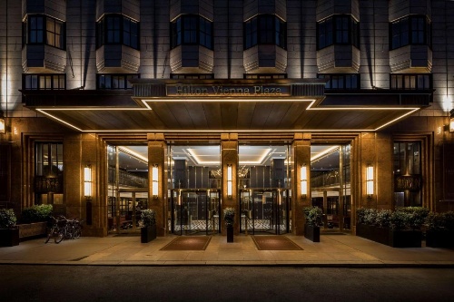 Hilton Vienna Plaza image 33